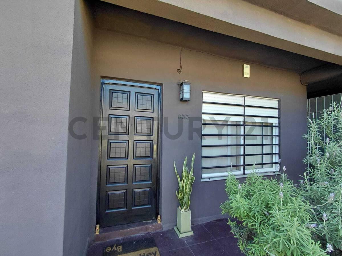 Foto de VENTA CASA 3 AMBIENTES + COCHERA QUILMES OESTE, imagen 4