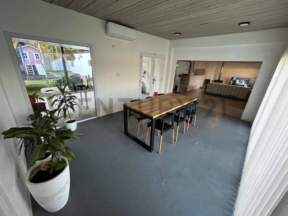 Foto de Casa en venta Villa Elisa, imagen 3