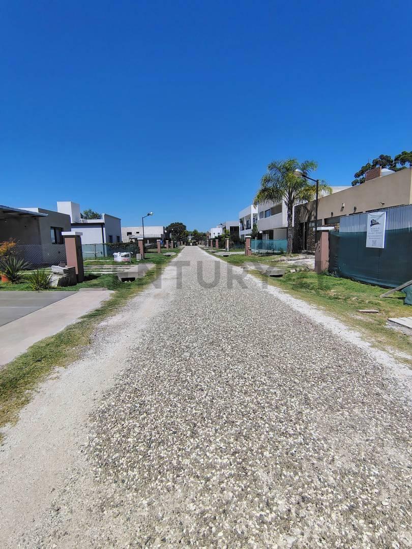 Foto de Casa a terminar en barrio cerrado El Tala, imagen 5
