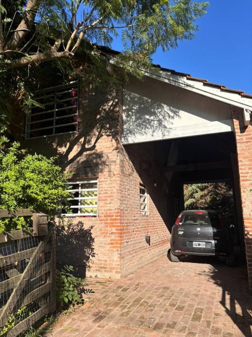 Foto de Venta casa 3 dormitorios City Bell entre caminos, imagen 3