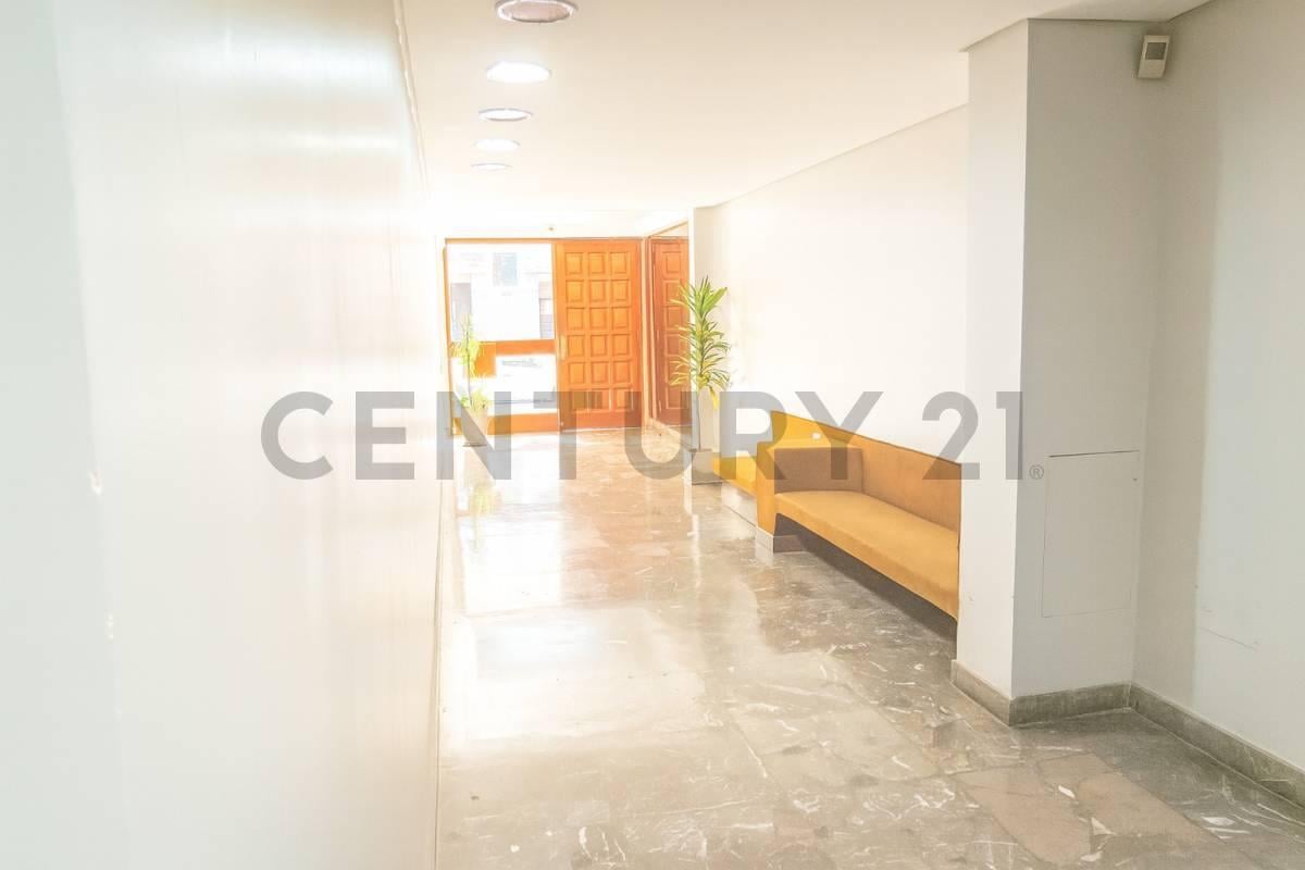 Foto de ALQUILER DEPARTAMENTO 2 AMBIENTES BERNAL - BARRIO PARQUE, imagen 2
