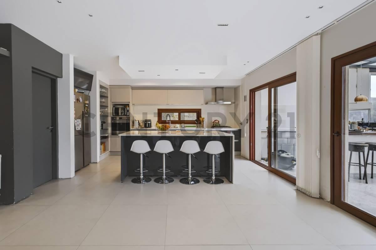 Foto de Casa en venta Lomas de city bell, imagen 3