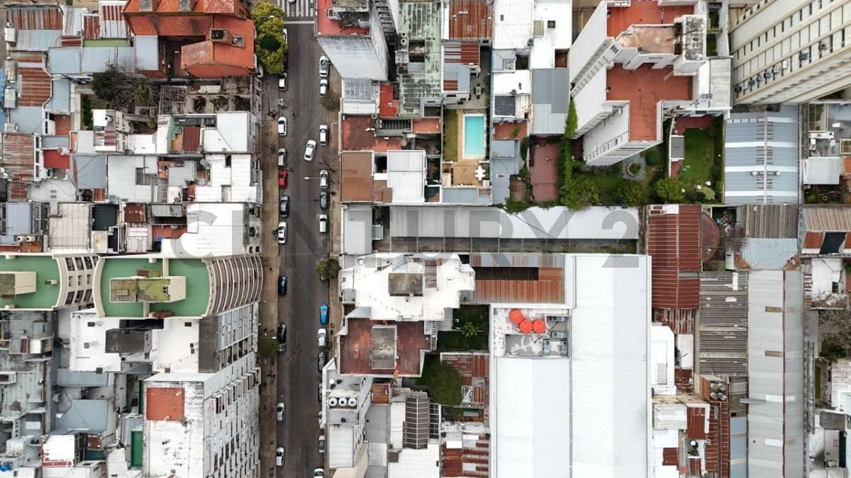 Foto de lote céntrico a la venta en La Plata sobre calle 12 600m2, imagen 4