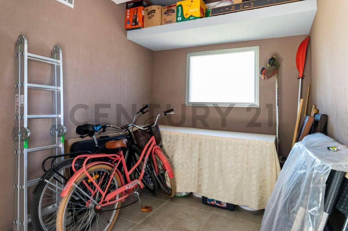 Foto de Casa a la venta de 2 Dormitorios, parque y pileta en Área 60 amoblada, imagen 5
