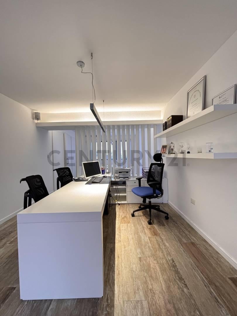 Foto de Oficina en venta La Plata, imagen 1