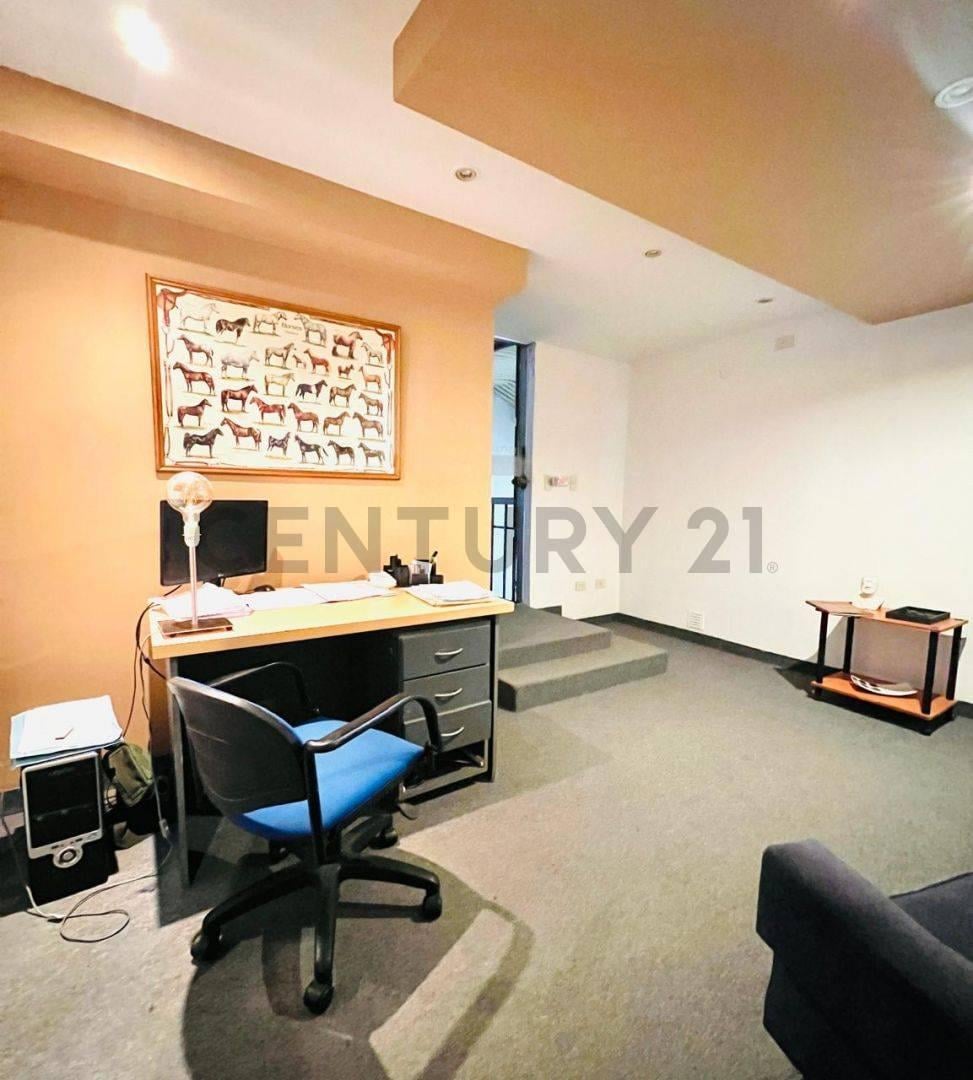 Foto de VENTA DE OFICINA EN LA PLATA, imagen 1