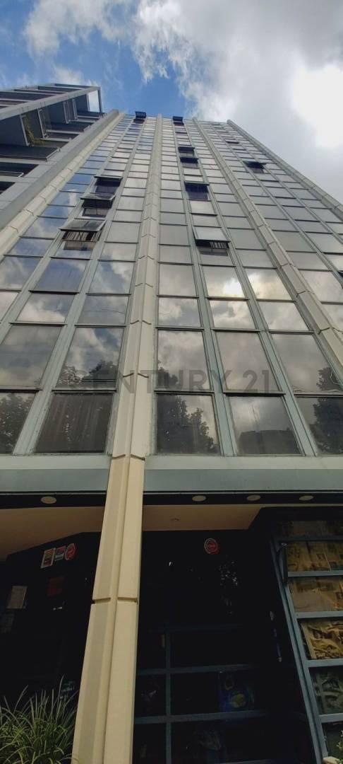 Foto de Venta de Oficina en Tribunales, La Plata. 37 m2, recepcion y dos, imagen 1