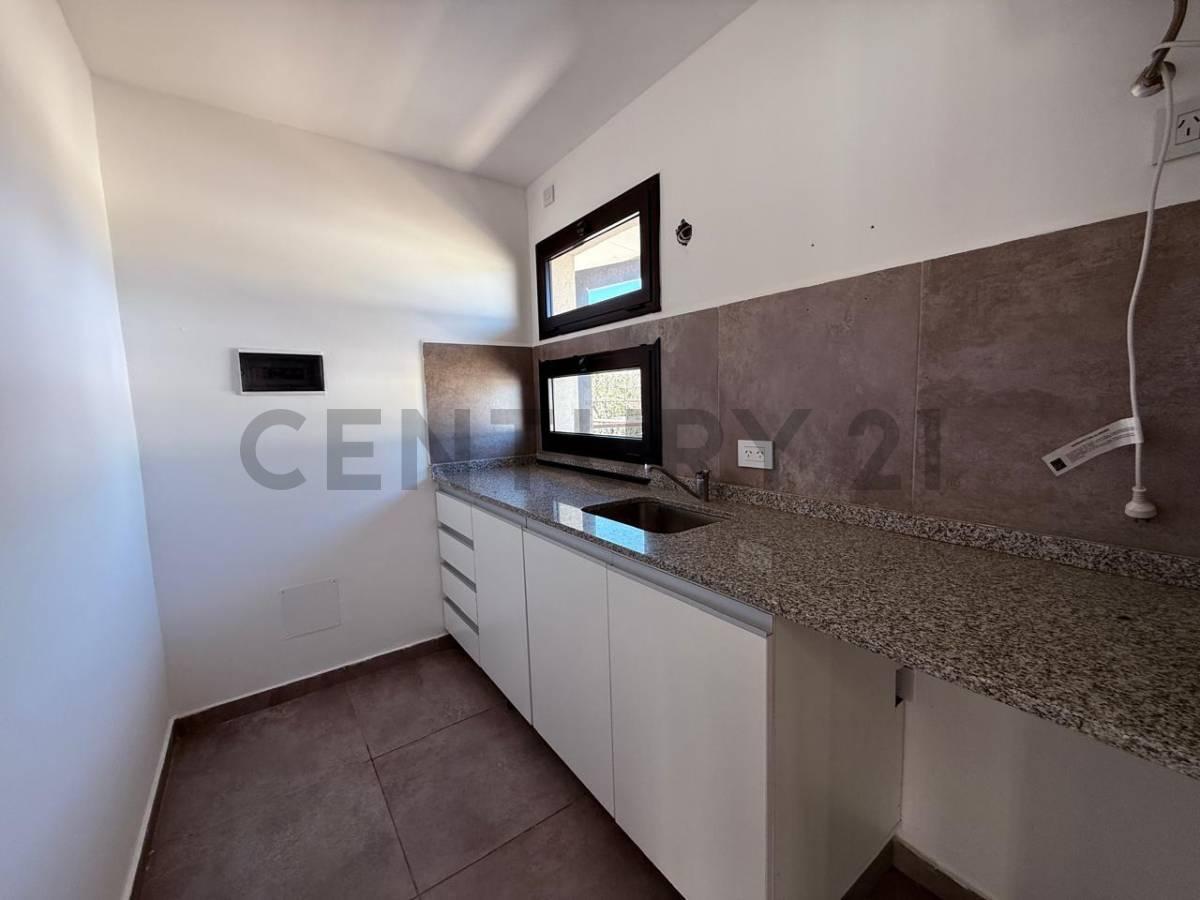 Foto de Local en alquiler de 2 oficinas en Villa Elisa, imagen 4