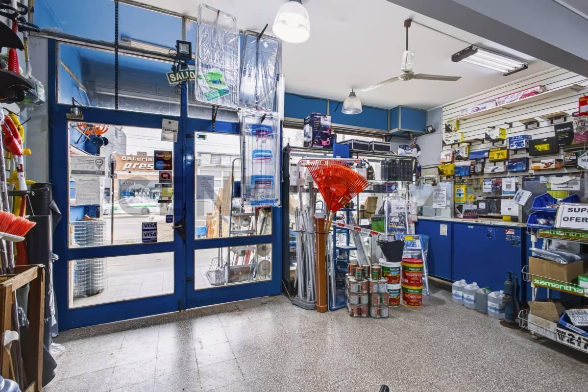 Foto de Local en Alquiler en La Plata (529m2 = 8,66 X 61), imagen 2