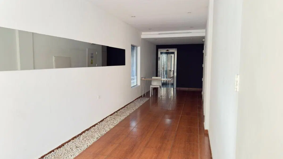 VENTA MONOAMBIENTE GRANDE DIVIDIDO APTO PROFESIONAL ALMAGRO 8