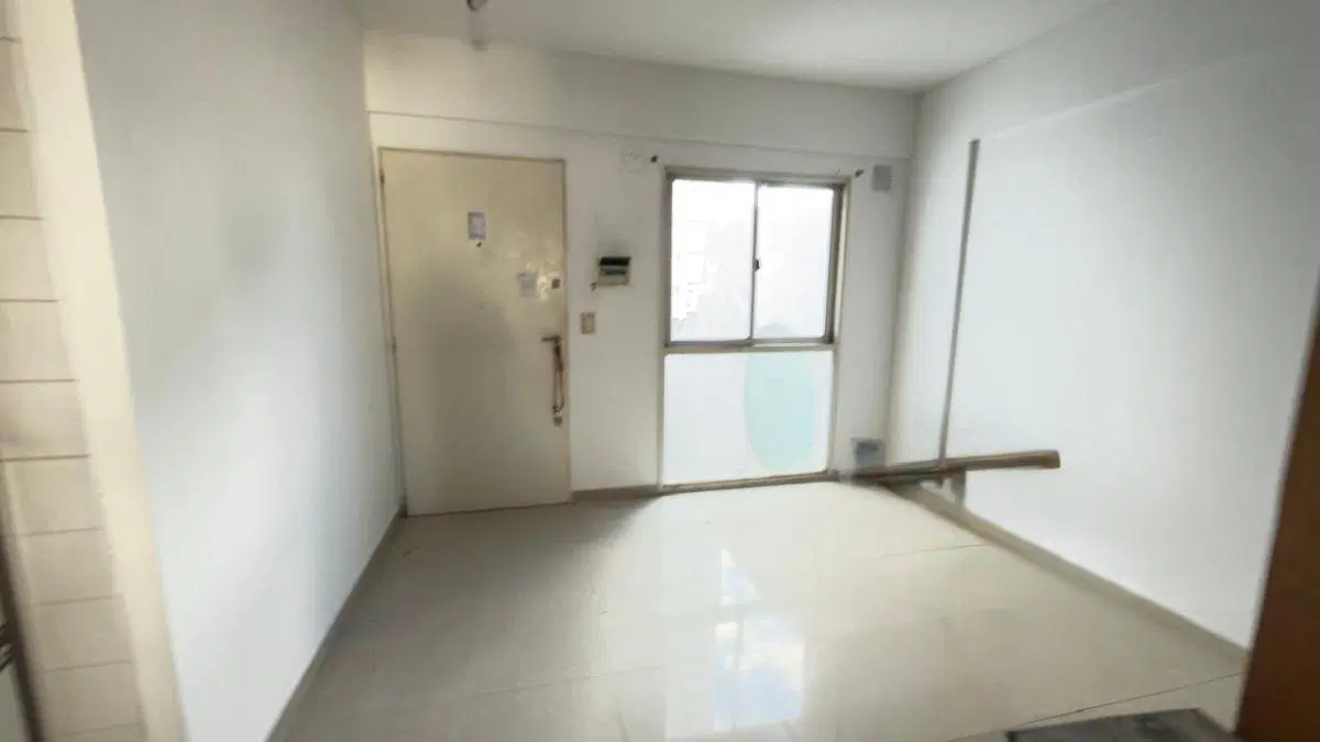 VENTA MONOAMBIENTE GRANDE DIVIDIDO APTO PROFESIONAL ALMAGRO 2