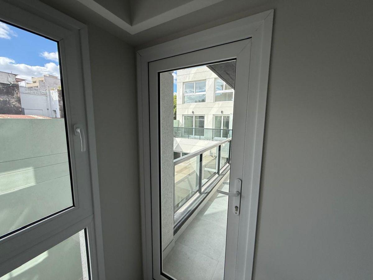 Foto de VENTA DEPARTAMENTO 3 AMBIENTES A ESTRENAR ALMAGRO, imagen 1