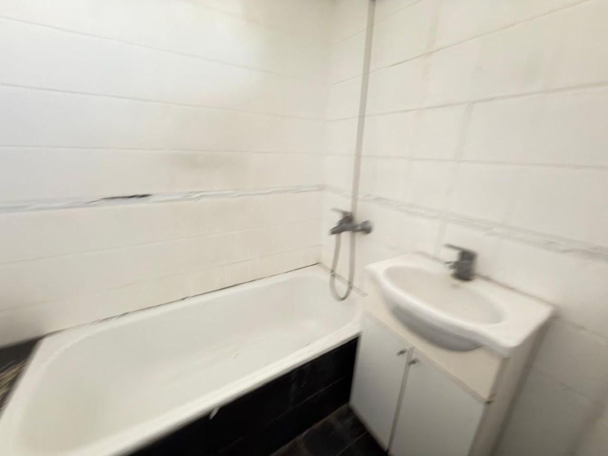 Foto de Venta Monoambiente grande con Balcon Apto Profesional, imagen 5