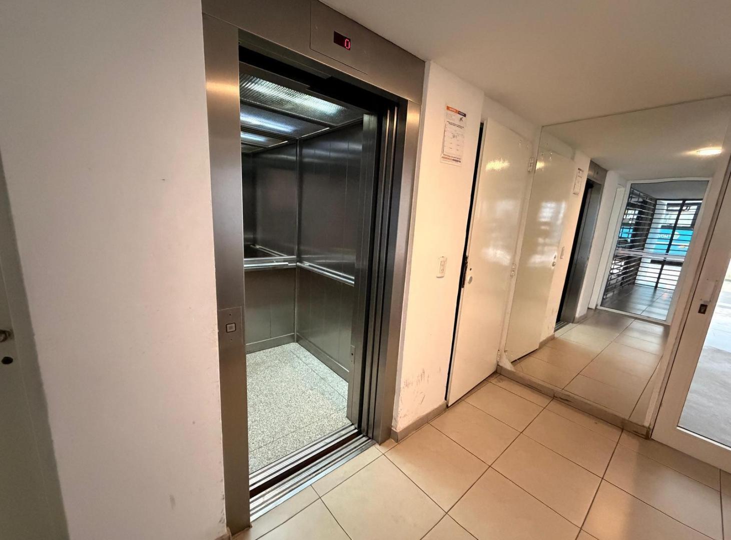Foto de Departamento Monoambiente en Zona Centro, imagen 2