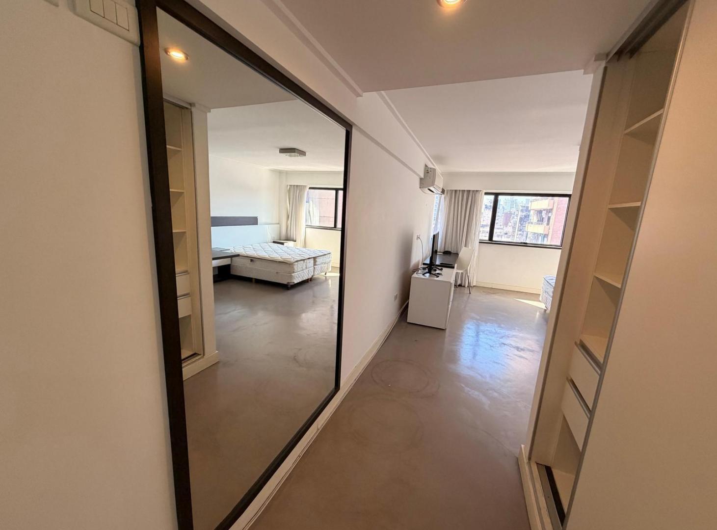 Foto de Departamento Monoambiente en Venta en Pleno Centro de Rosario, imagen 4