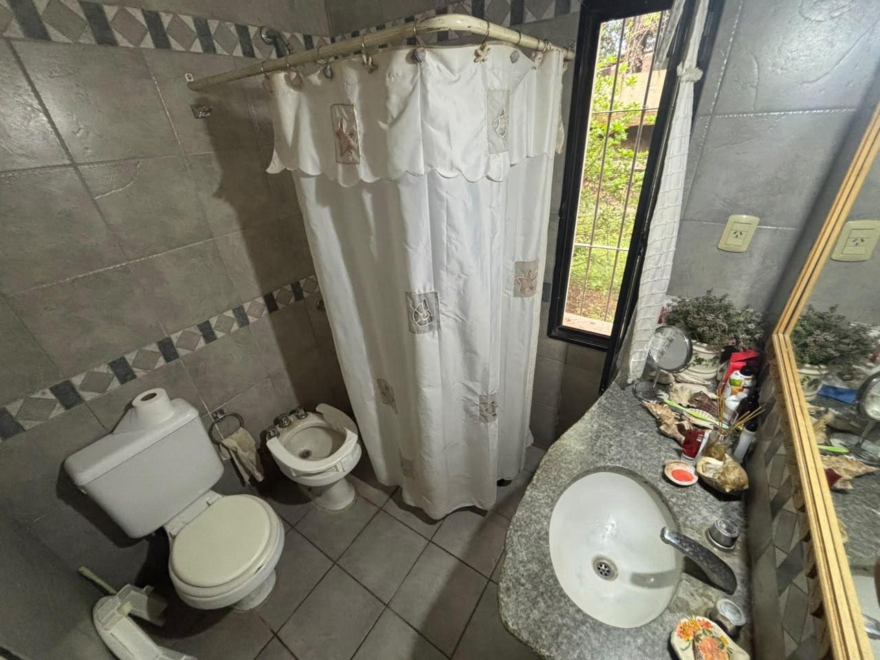 Foto de Venta Casa con Amplio Terreno Roldán, imagen 1