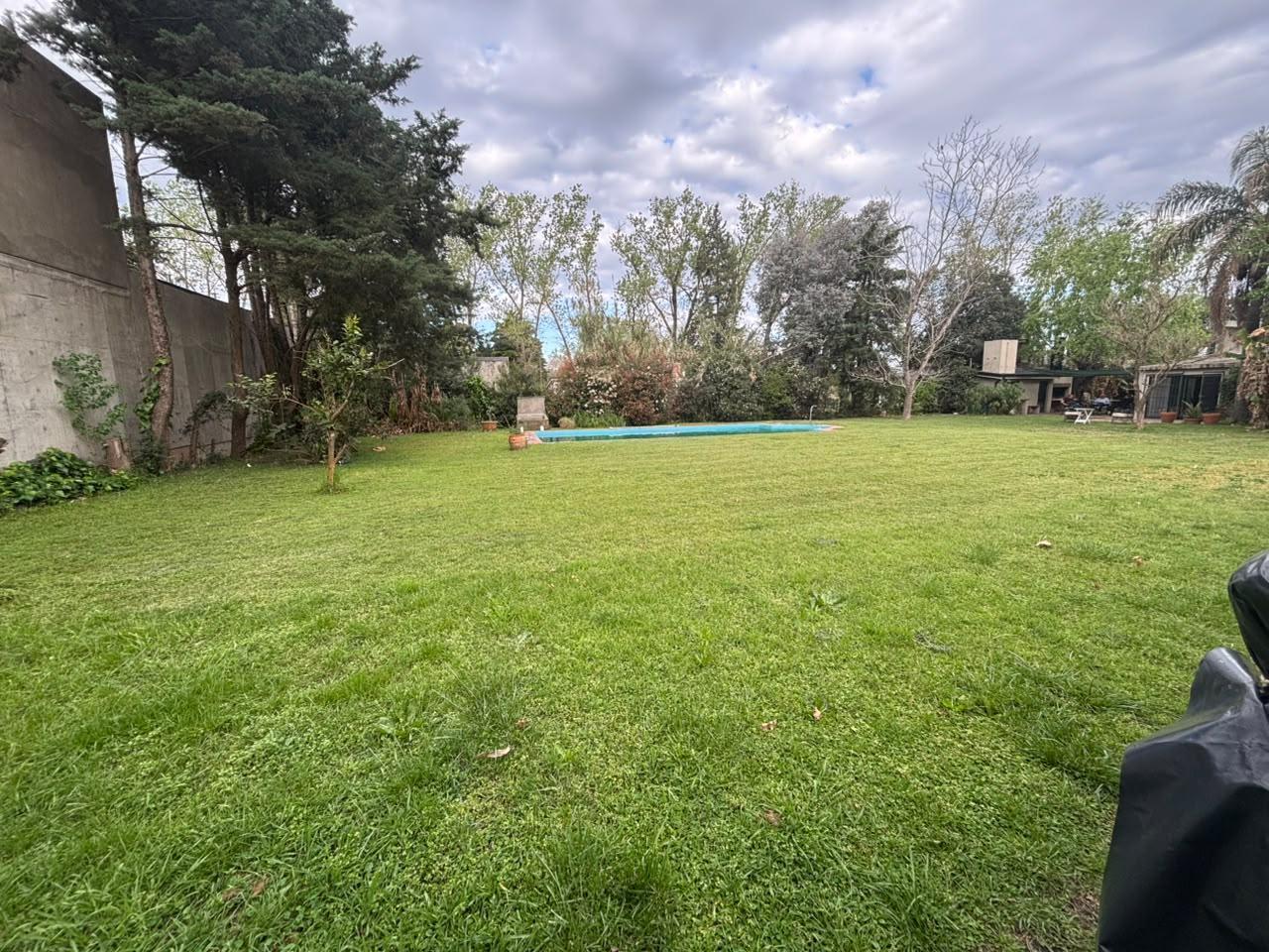 Foto de Venta Amplio Terreno con Pileta, imagen 3