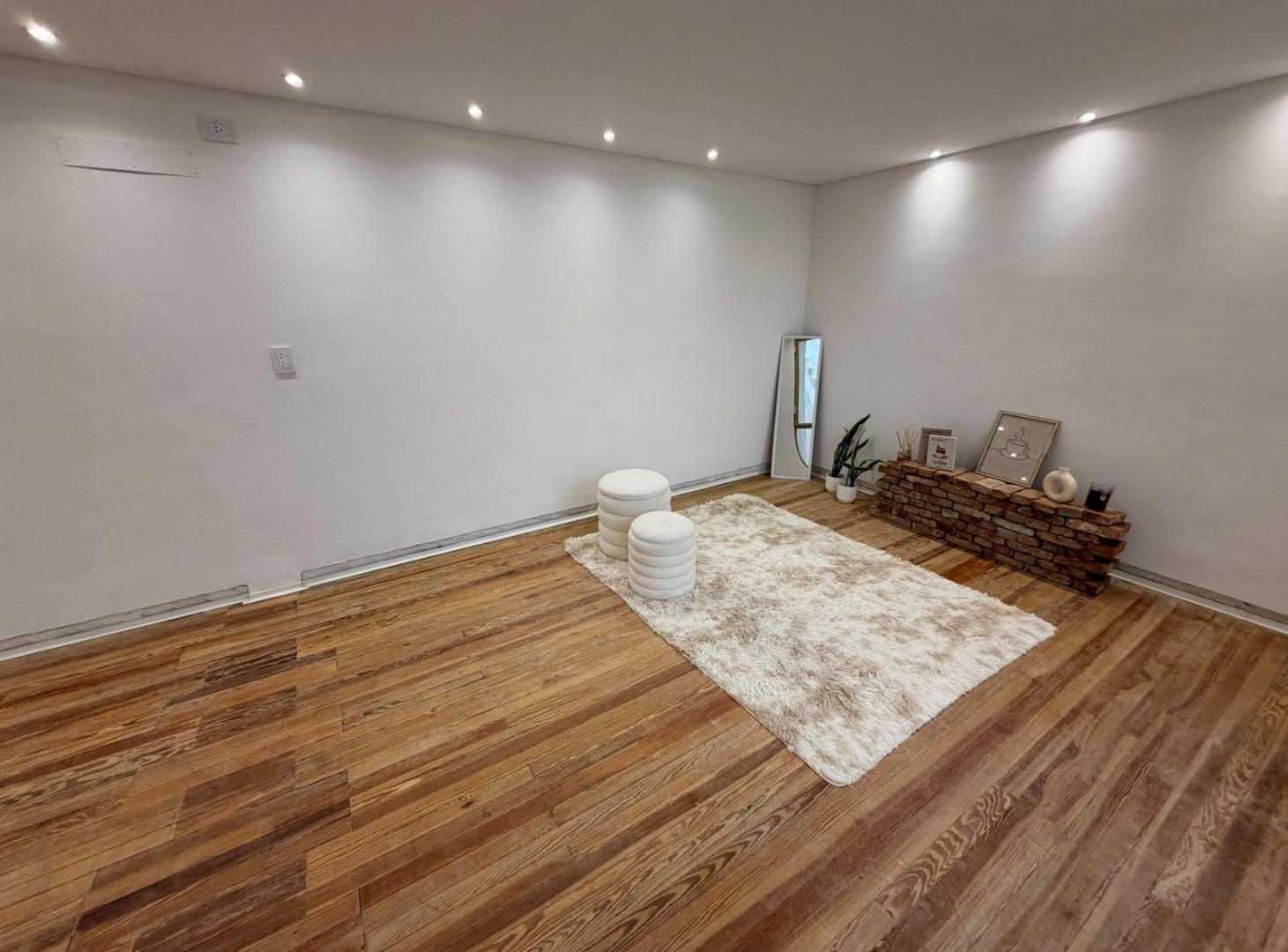 Foto de Casa de Pasillo de Dos Dormitorios mas Comodín con Patio y Terraza, imagen 5