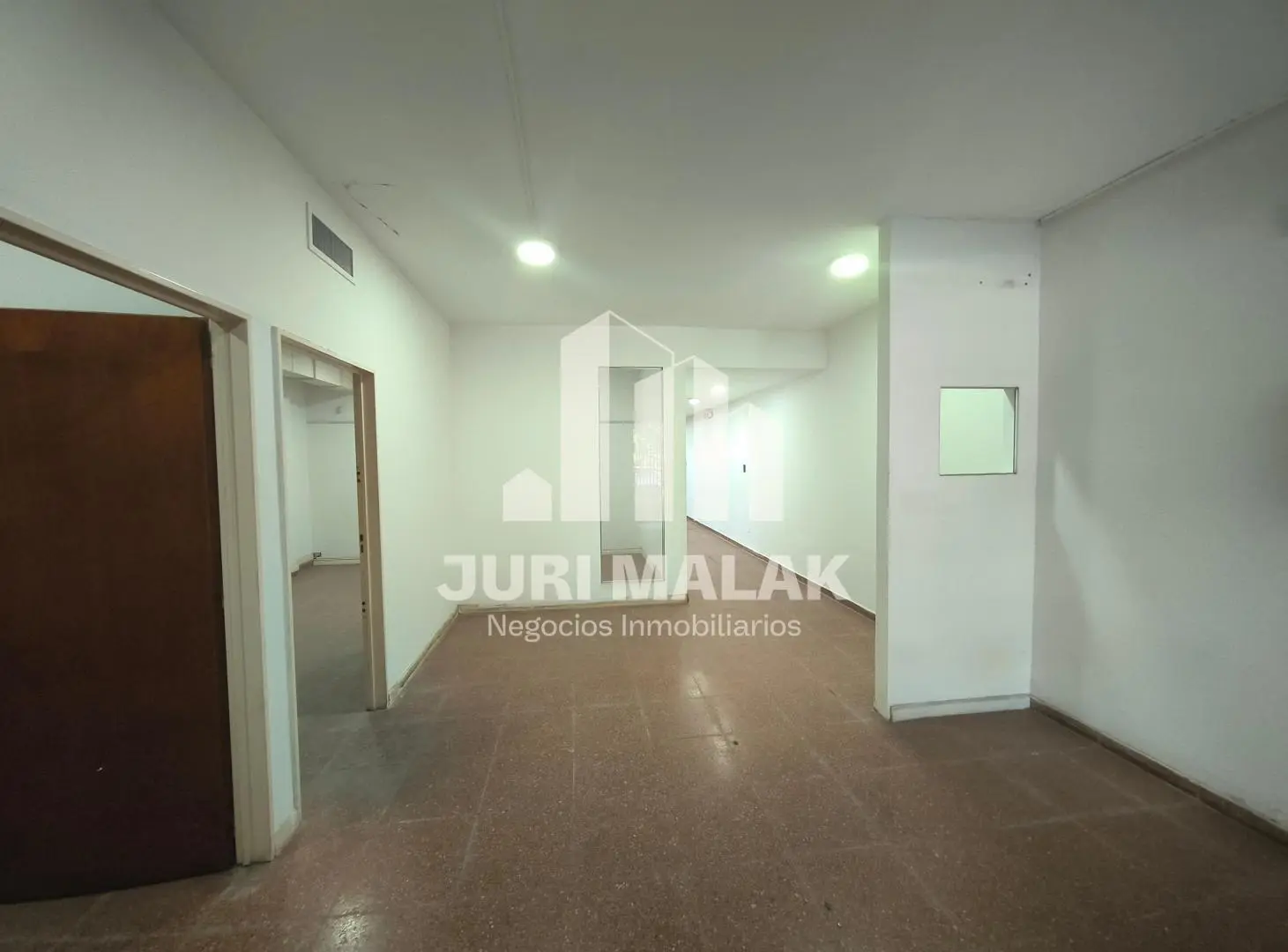 ALQUILER GRAN OFICINA COMERCIAL 3