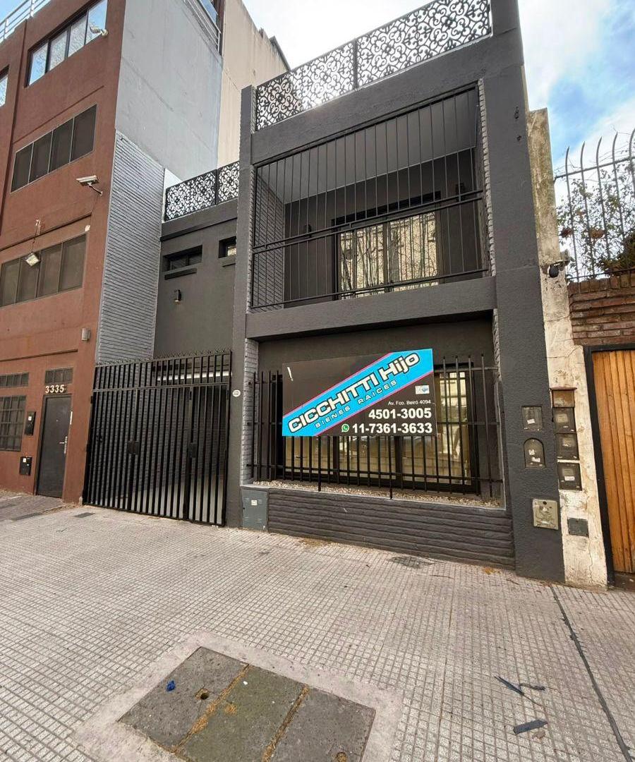 Foto de EXCELENTE PH TIPO CASA 5 AMBIENTES + COCHERA + PATIO + TERRAZA, imagen 1