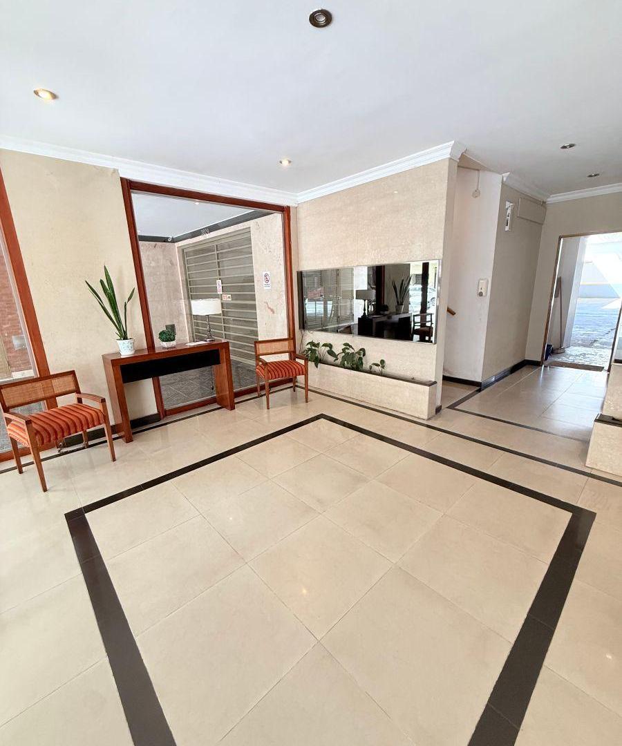 Foto de HERMOSO DEPARTAMENTO 3 AMBIENTES CON BALCÓN., imagen 5