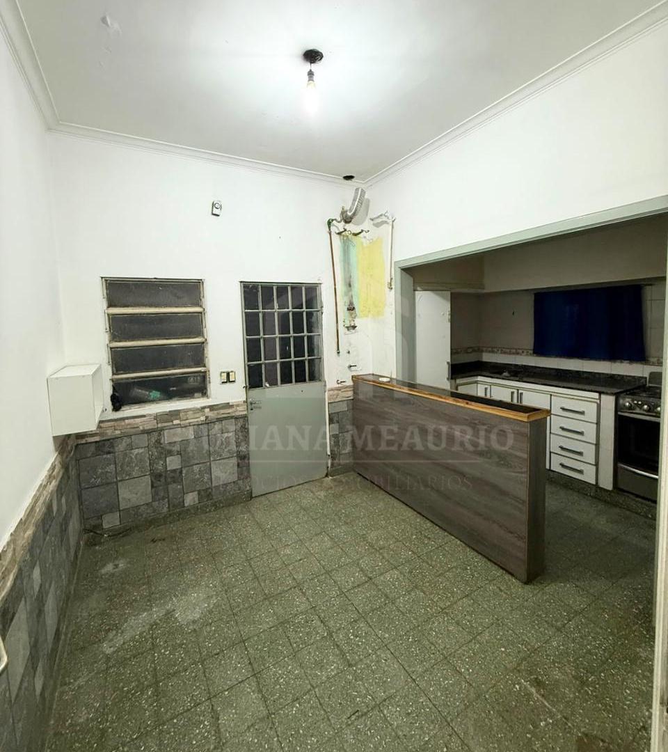 Foto de PH en ALQUILER 2 ambientes - Moron Sur, imagen 2