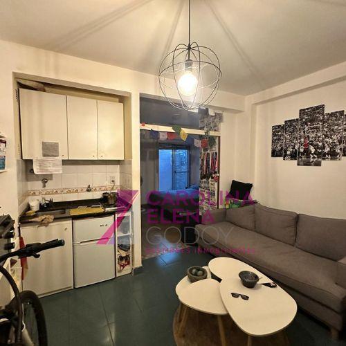 Foto de Venta de Departamento MONOAMBIENTE en La Lucila., imagen 2