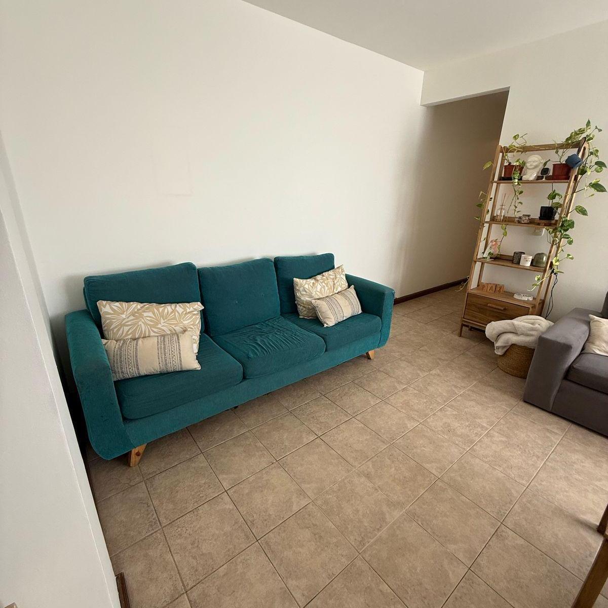 Departamento 4 Amb en Venta en Barrio Infico 5