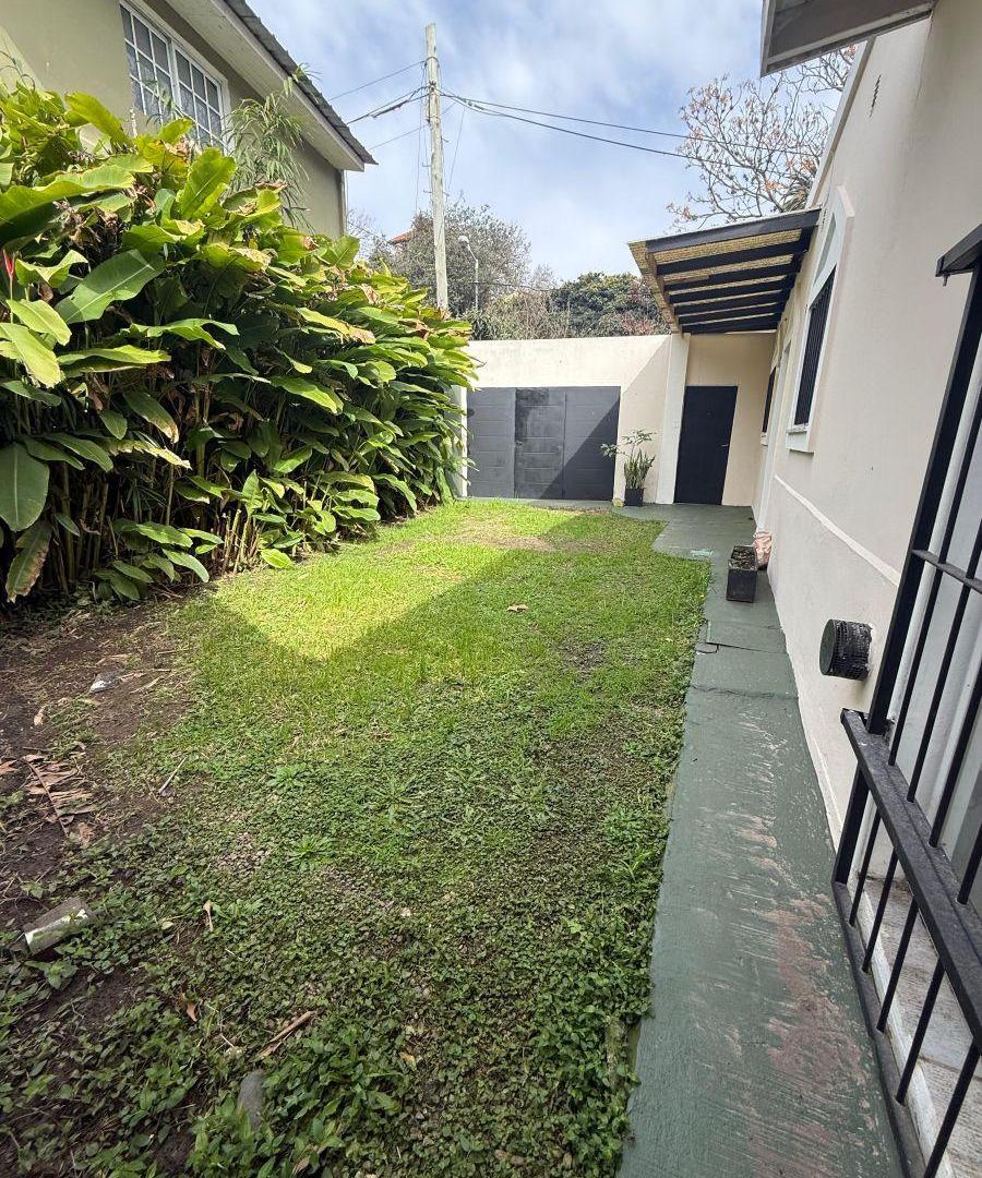 Foto de Casa en alquiler en hermosa zona Punta Chica, imagen 2