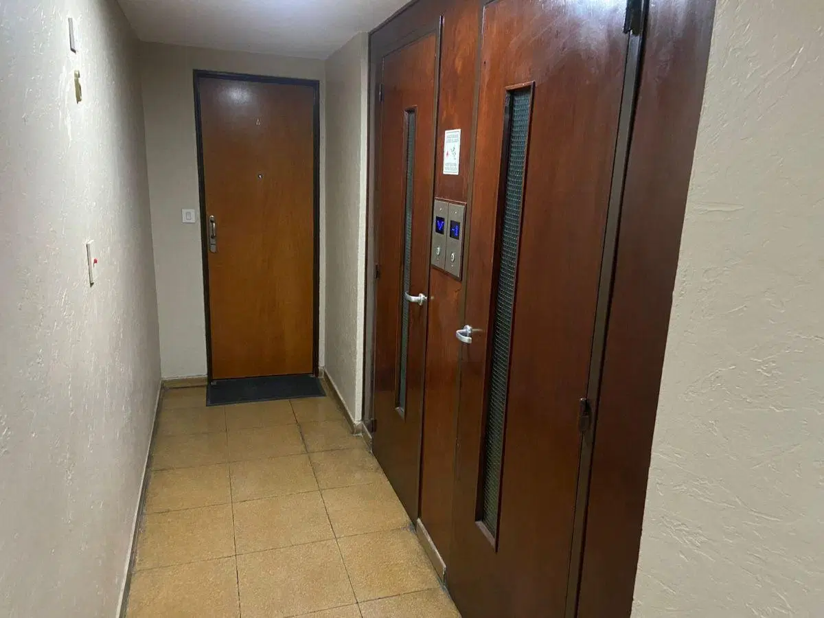 DEPARTAMENTO Semi - Piso de 3 Ambientes 3