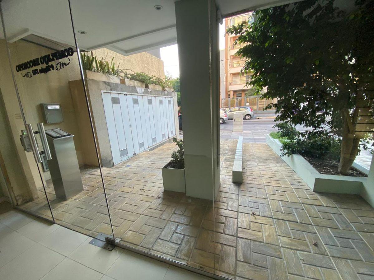 Foto de Hermoso Semi - Piso de 3 Amb. Al Fte. C/cochera, imagen 5