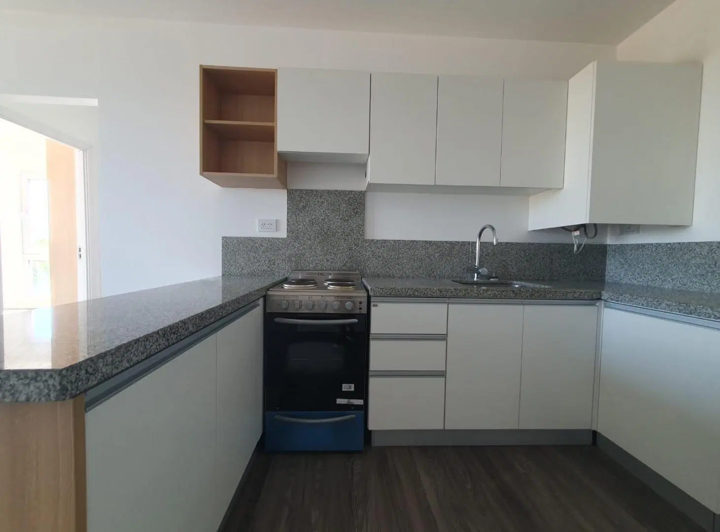 Departamento con cochera en Escobar - ID 4958 3