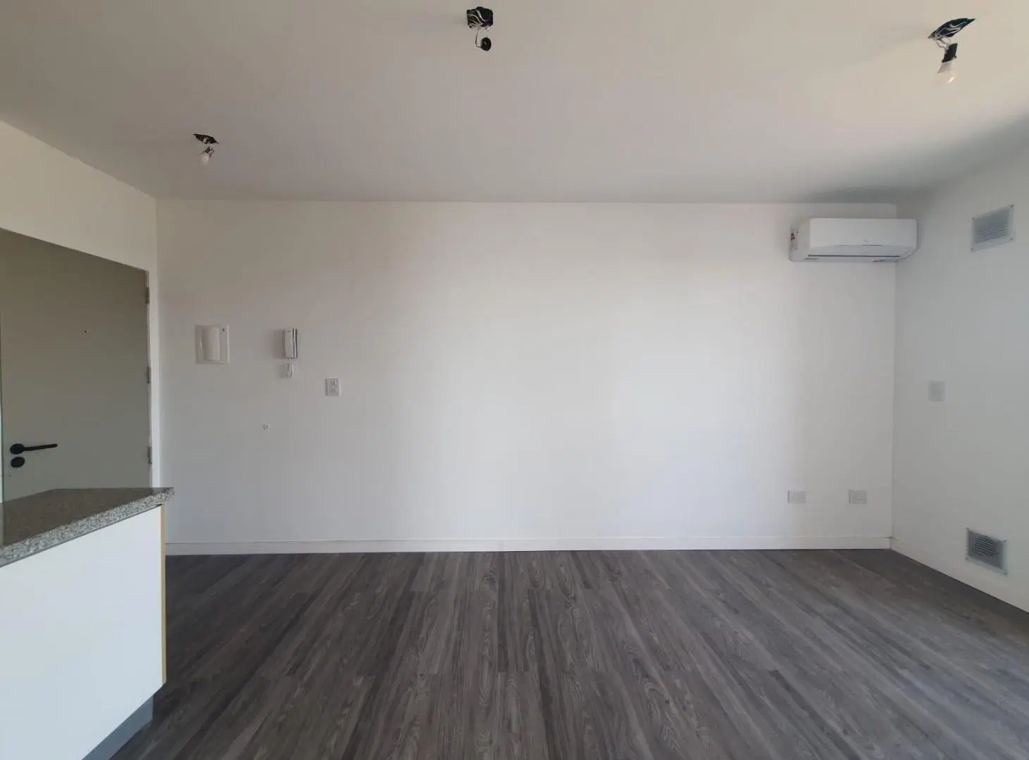 Departamento con cochera en Escobar - ID 4958 2