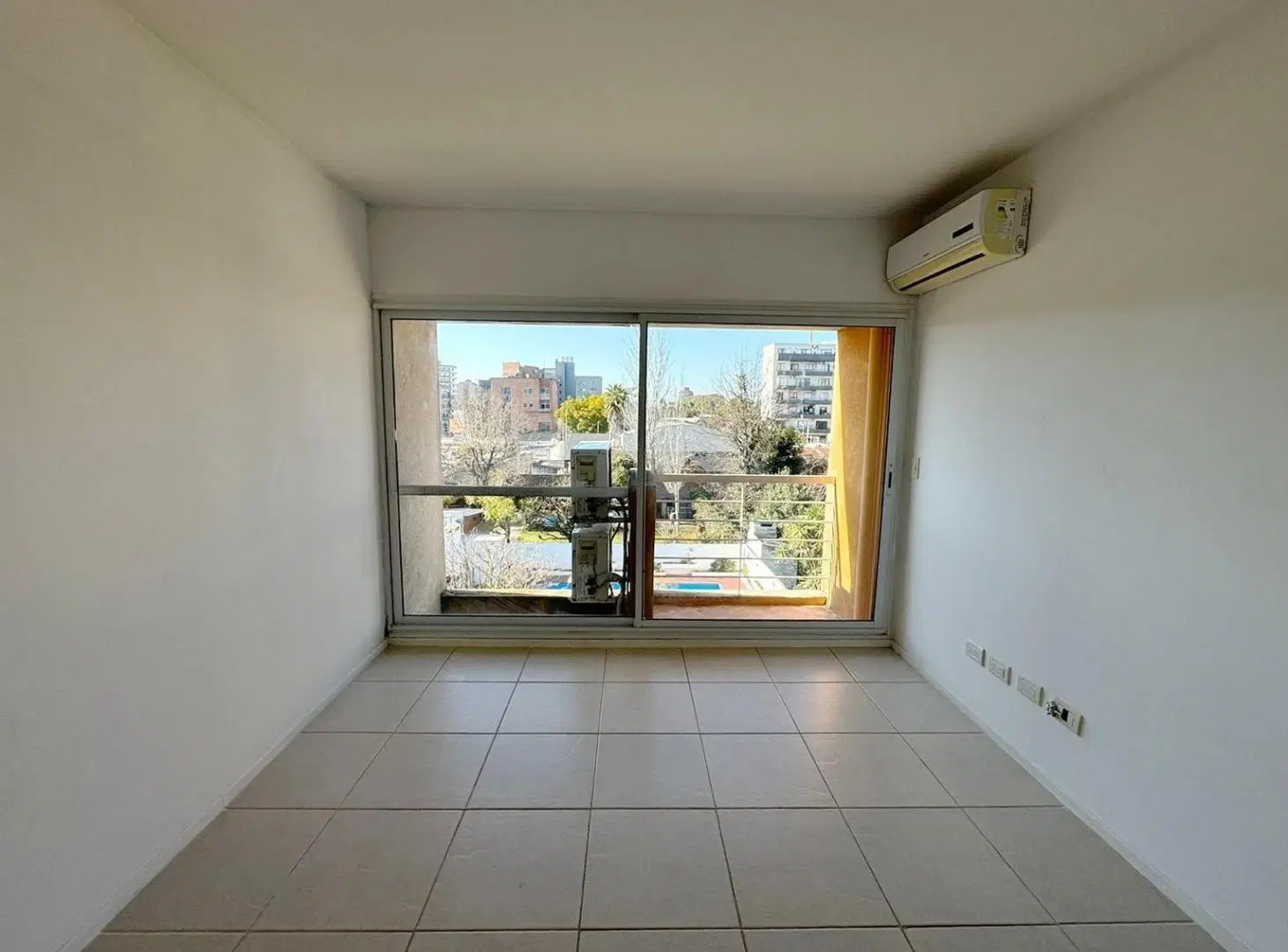 Departamento con cochera en Escobar ID 3593 4