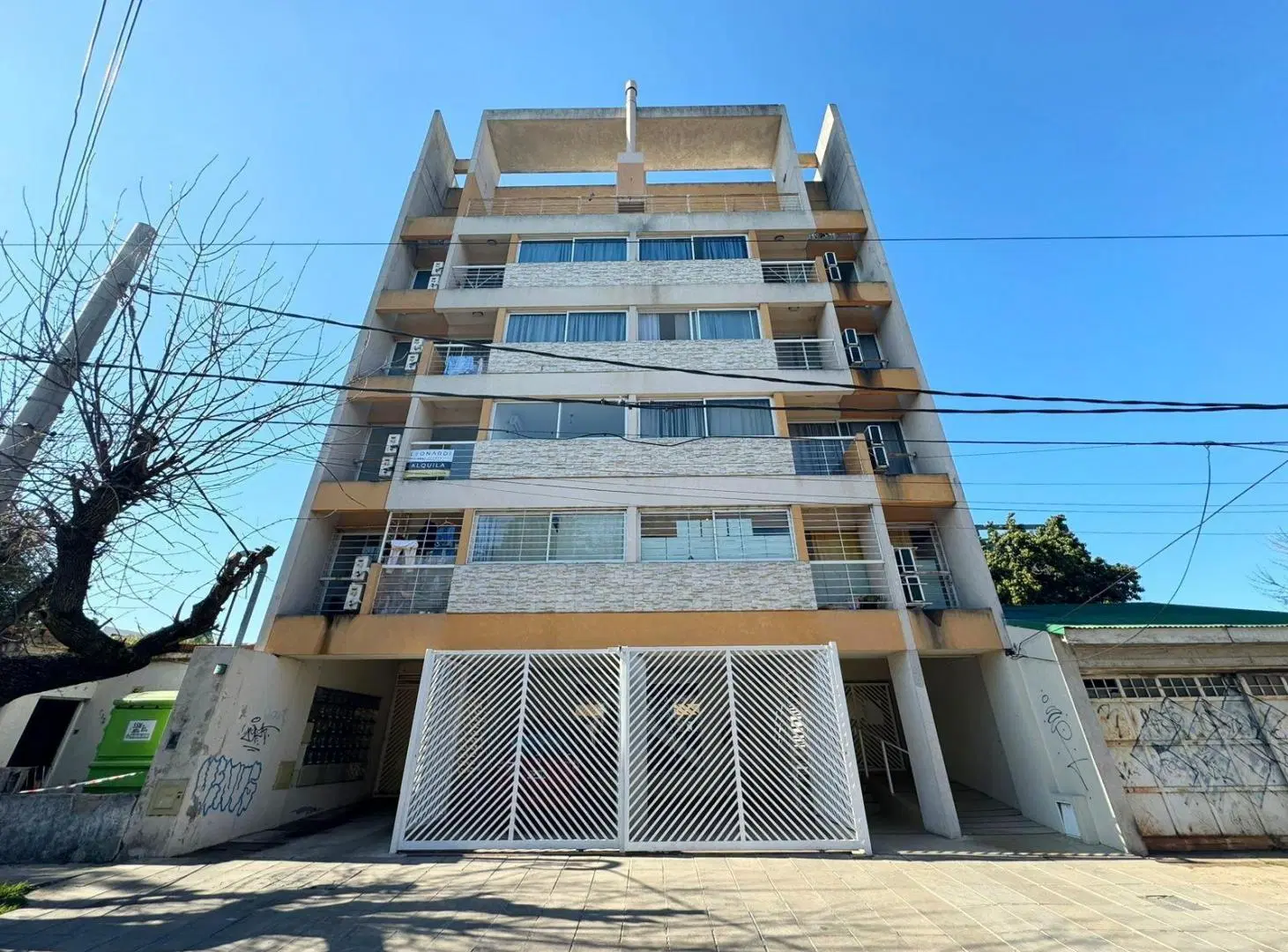 Departamento con cochera en Escobar ID 3593 5