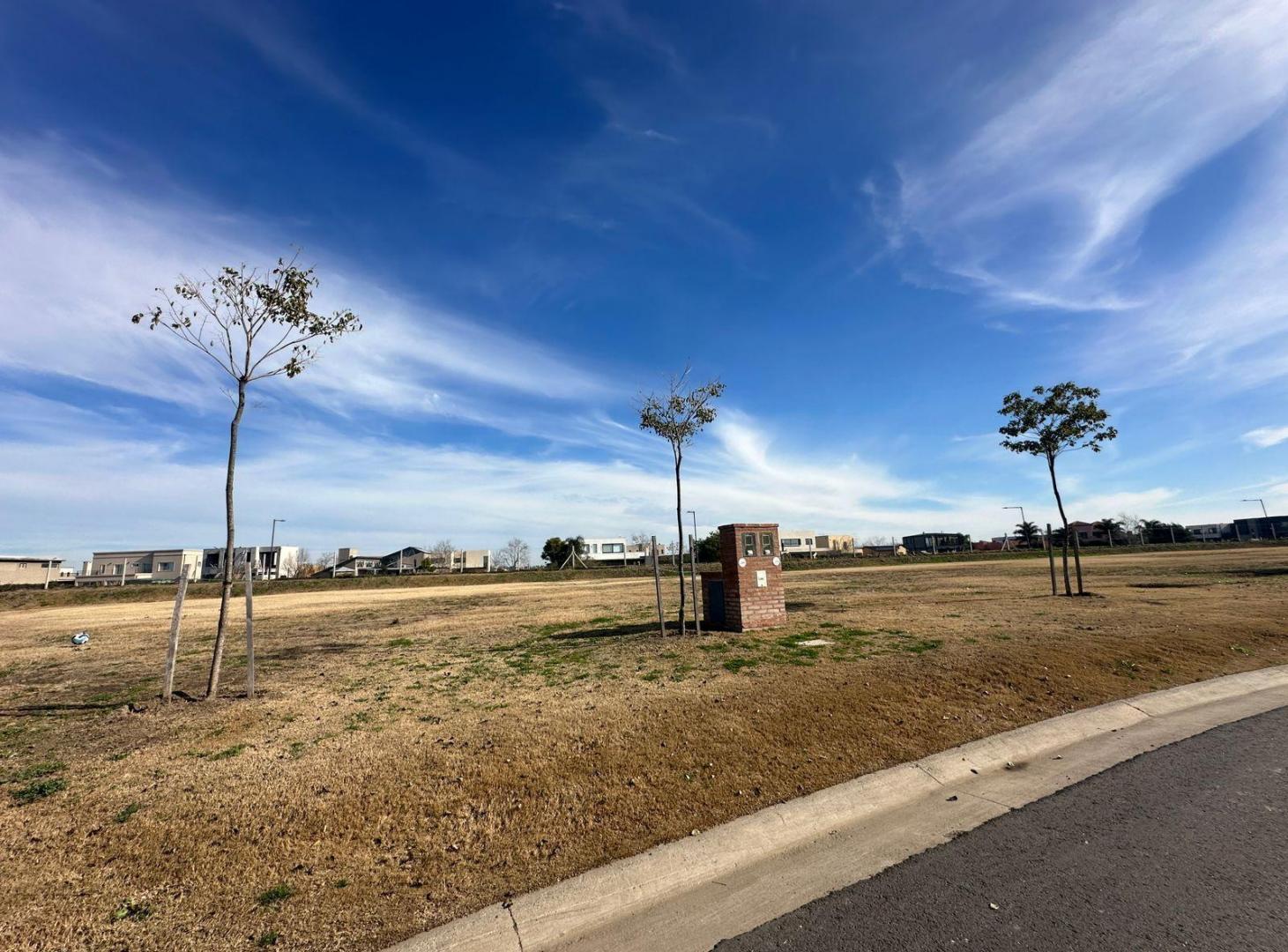 Terreno en venta en Puertos del Lago, Barrio Riberas - ID 5487