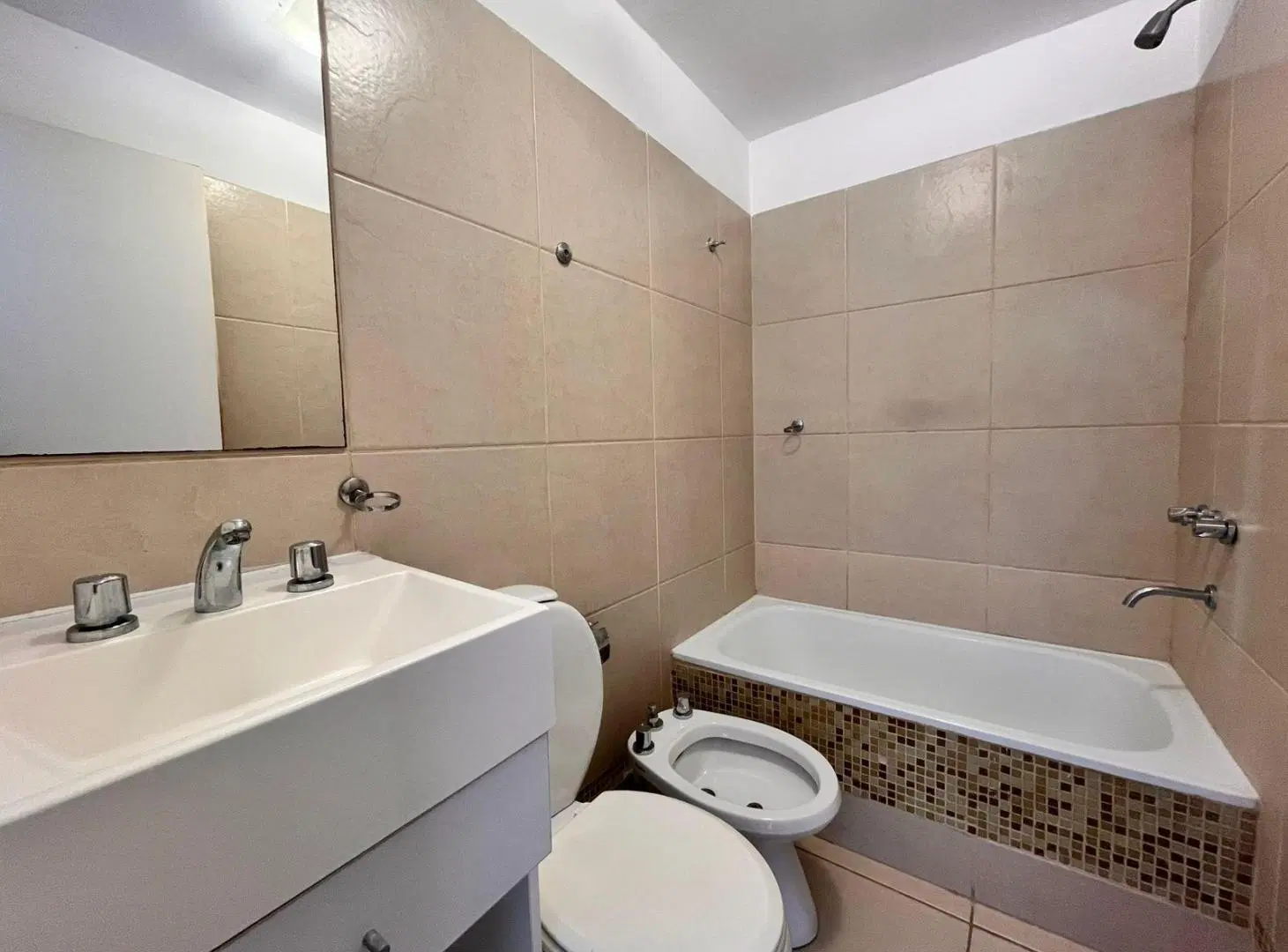 Departamento dos ambientes en alquiler - ID 3494 5