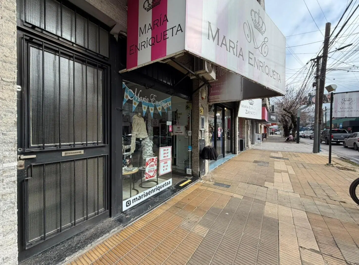 CASA + LOCAL EN VENTA EN ESCOBAR - ID 6093 3