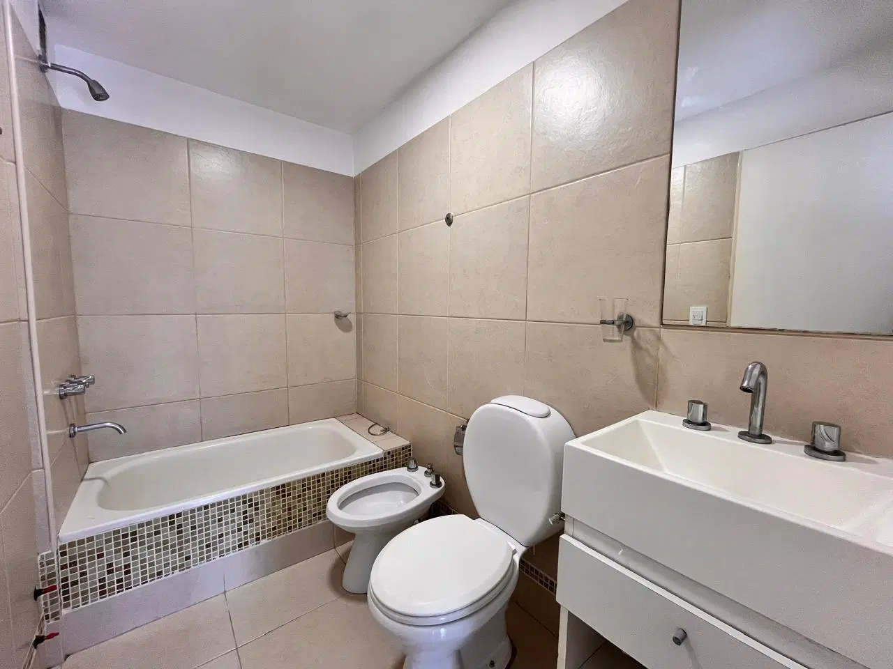 Departamento céntrico en alquiler - ID 6107 1
