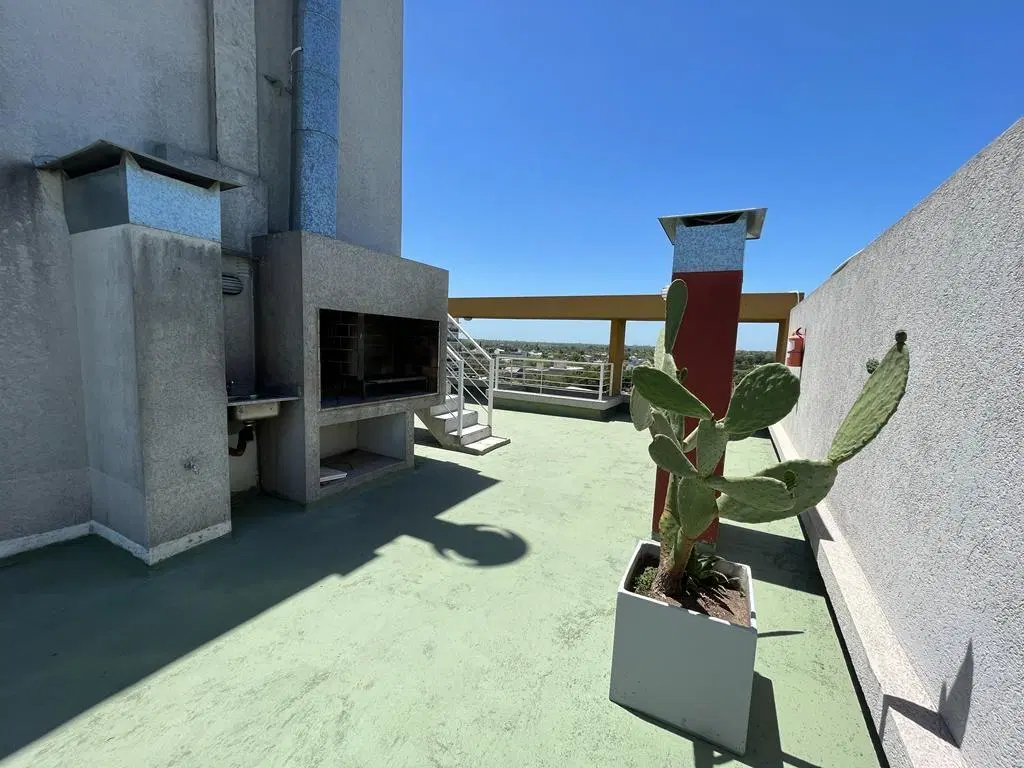 Departamento céntrico con cochera en venta en Escobar - ID 3627 8