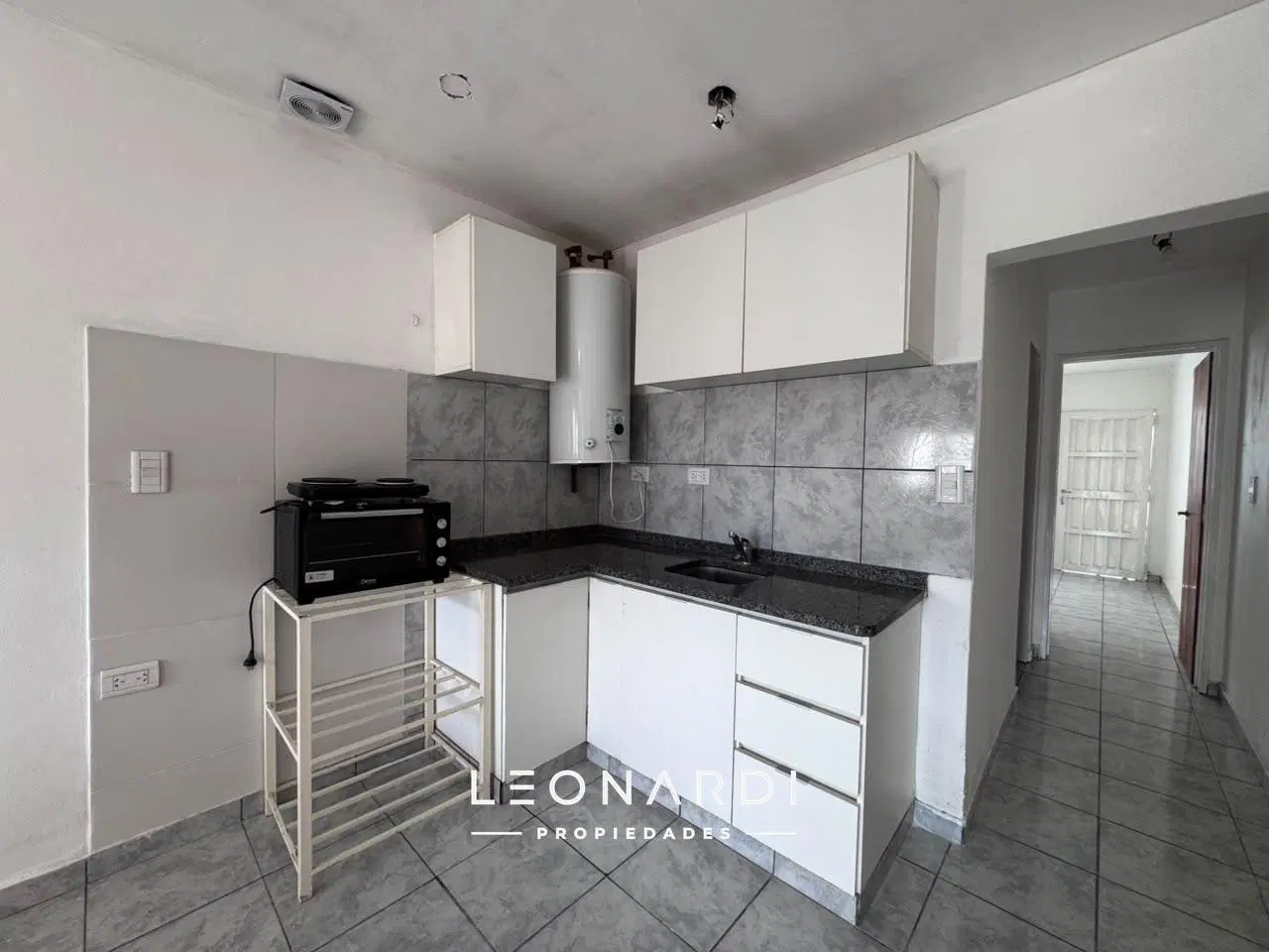 Departamento con jardín en alquiler - ID 4547 3