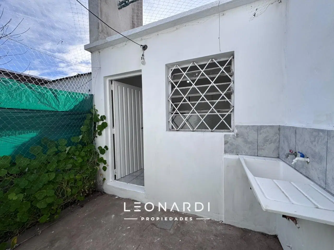 Departamento con jardín en alquiler - ID 4547 8