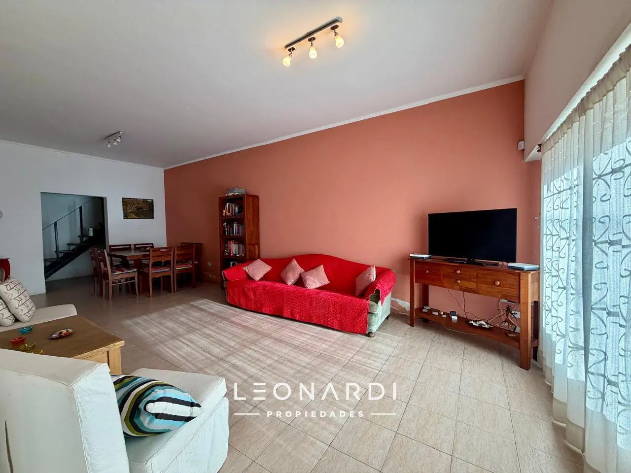 Casa en venta en el centro de Escobar - ID 6132 2