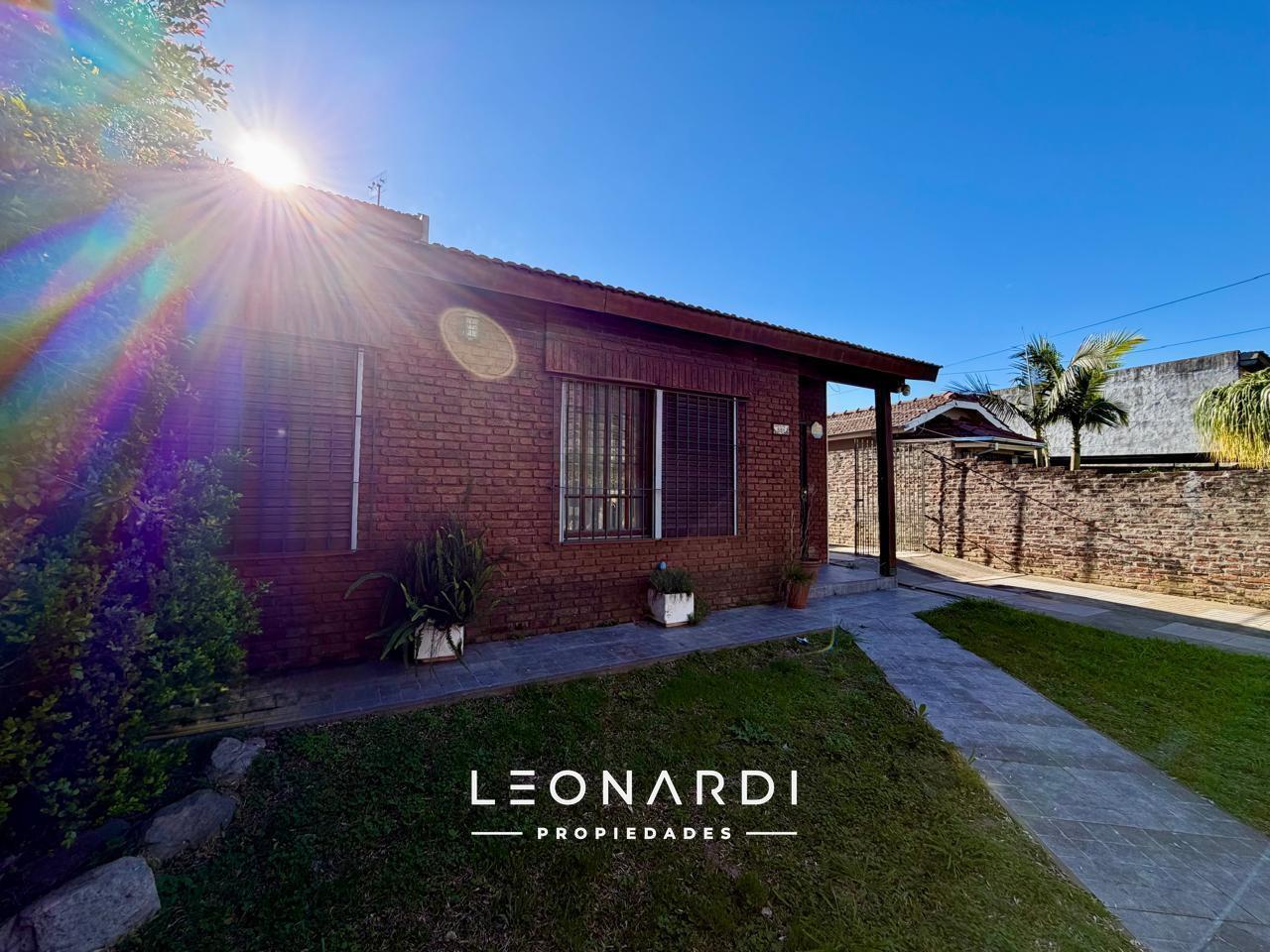 Foto de Casa en venta en Escobar | 5 dormitorios | apta crédito - ID 6170, imagen 1