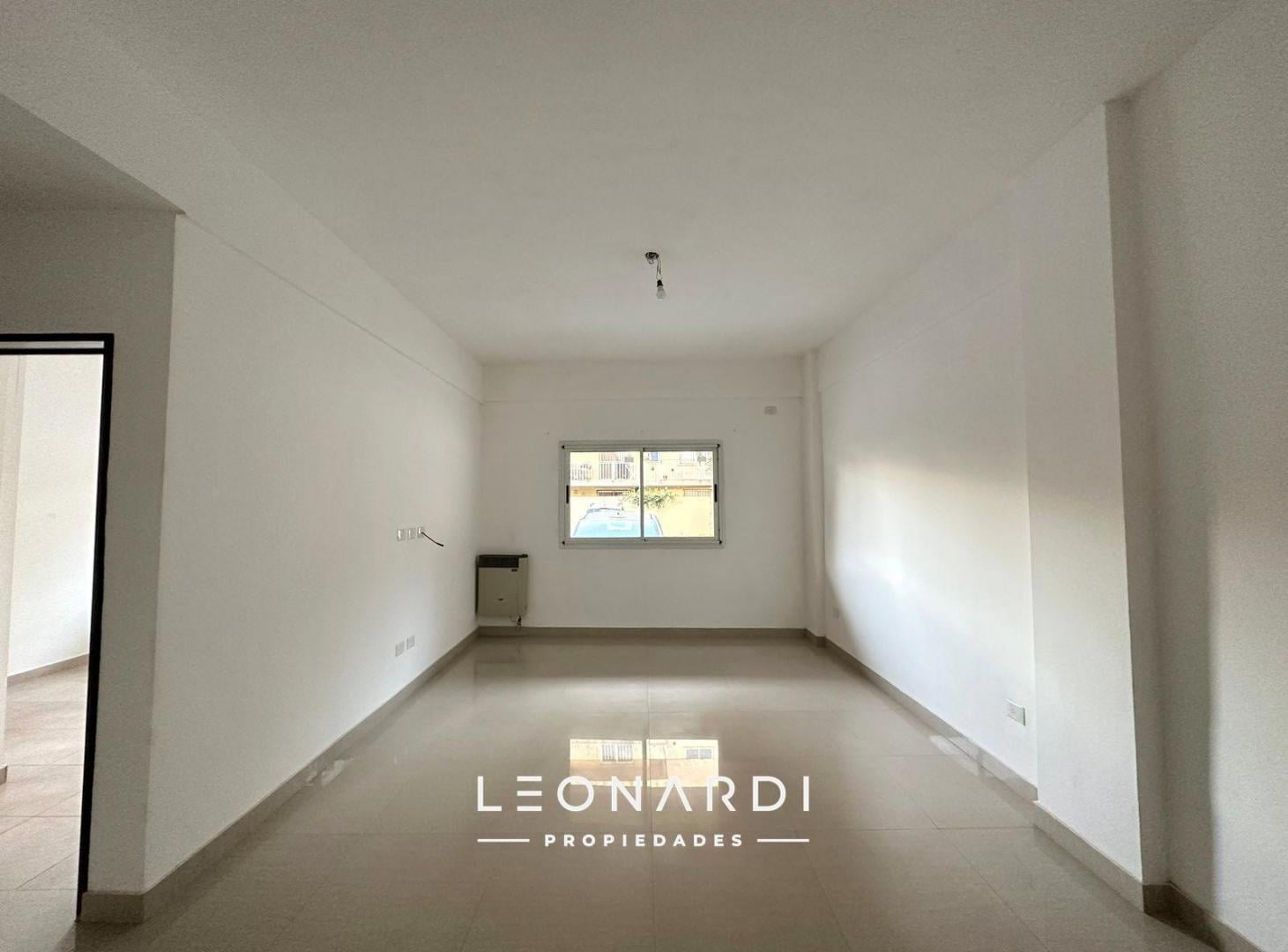 Foto de Departamento en alquiler en pleno centro de Escobar - ID 4665, imagen 1
