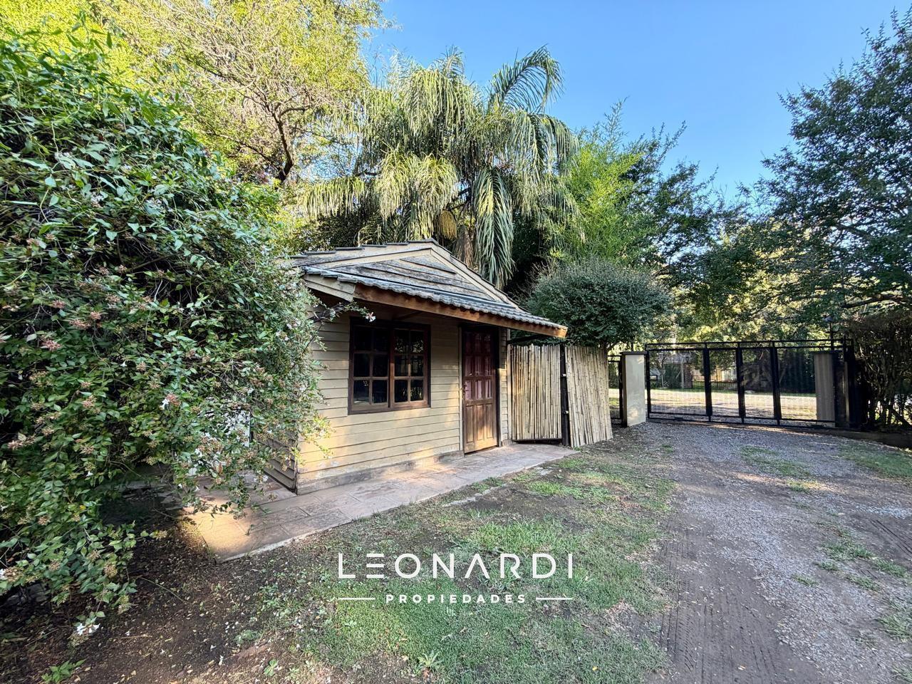 Foto de Pequeña casa en venta a reciclar en El Cazador - financiada | Escobar, imagen 1
