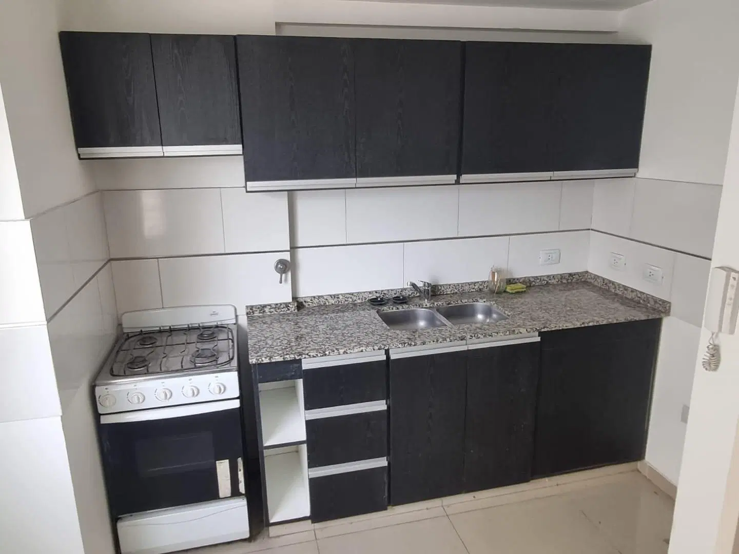 Departamento en Venta de 2 dormitorios en Suite con cochera doble 2