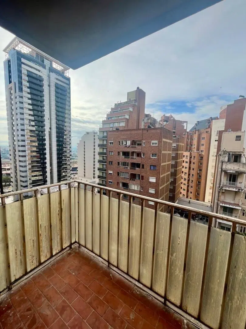 Venta Amplio Depto 3 Dormitorios - Nueva Córdoba 1