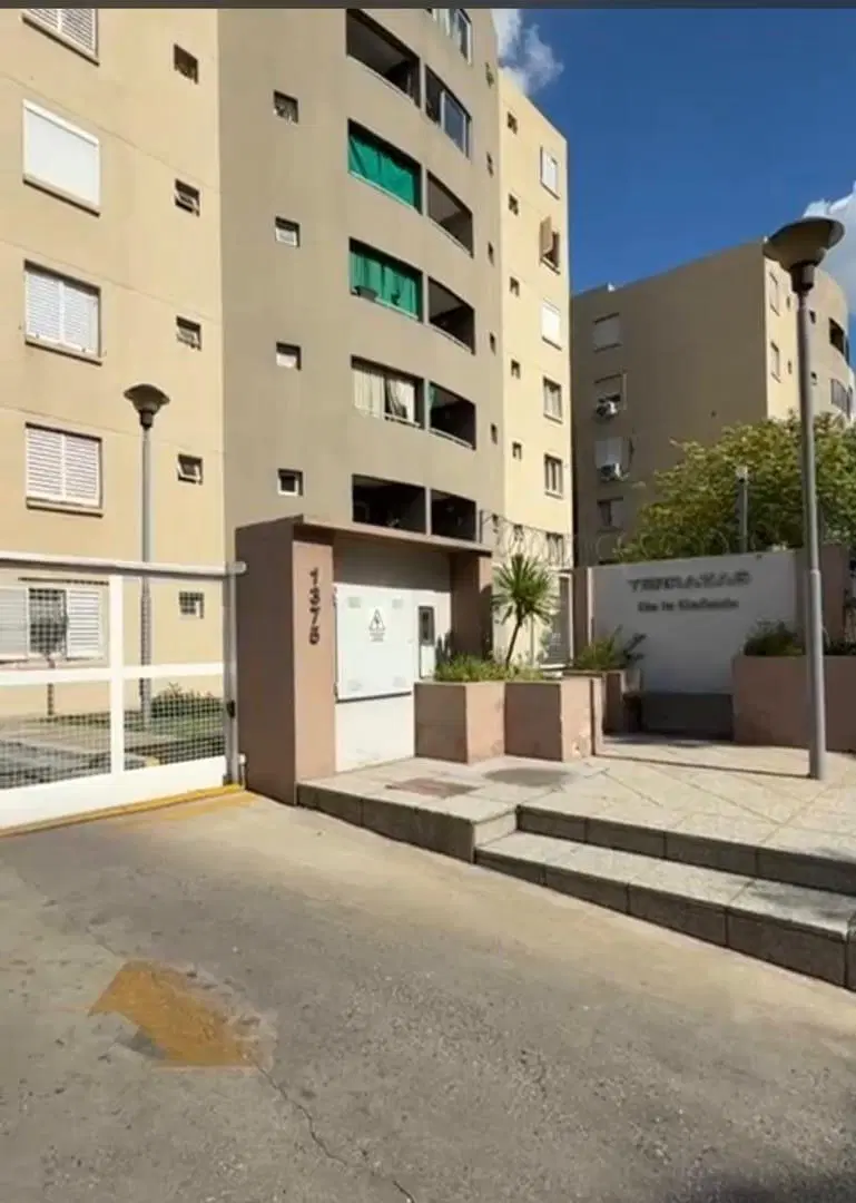 VENTA DEPTO 3 dormitorios - Complejo Terrazas de la cañada 1