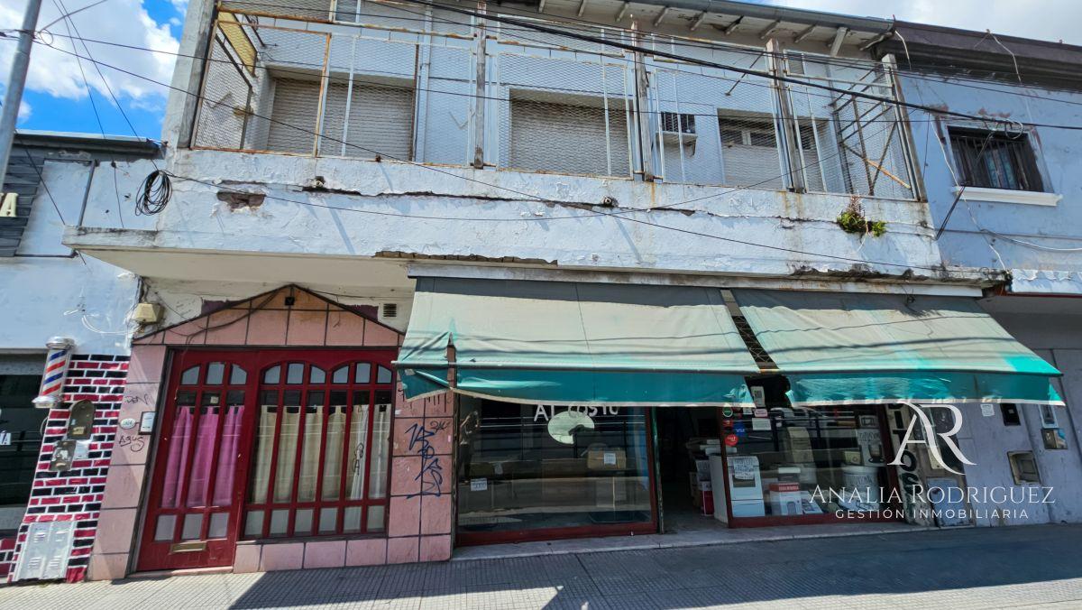 VENTA – DEPARTAMENTO / OFICINA – 6 AMBIENTES CON TERRAZA – BOULOGNE CENTRO